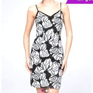 WhiteHBMarket | Sequin Sheath Floral Dress B&W 2